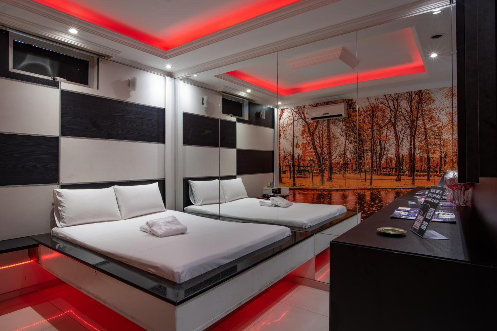Love hotel Fantasy 2 Contagem